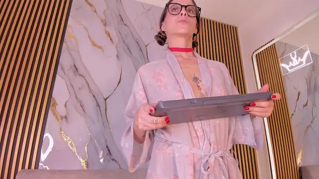 TinaJaneo_01