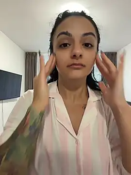 Sinnmara - Closeup fingering