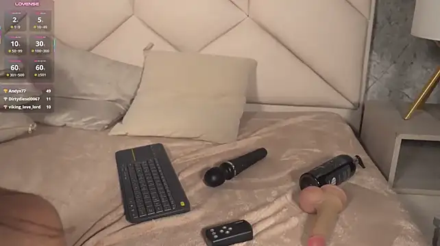 Alison222_ - FUCK MY PUSSY IN DOGGY