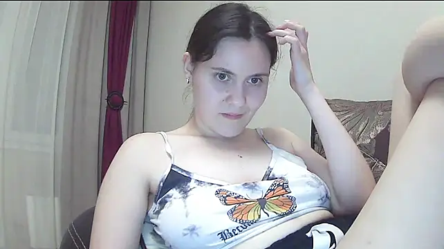LanaLive - Show my boobs + play my nipples