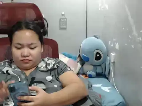 BubbleButtPinay