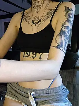Smokaxhontas - Last Tip 2x naked Pics