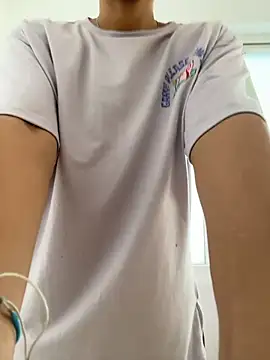 Emma_cute7 - Off pantys + control 1 min