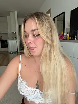 Lilixcake - Naci a földre - shorts off
