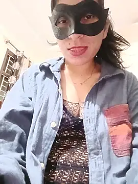 Lusty_trailer - Cum out in her mouth