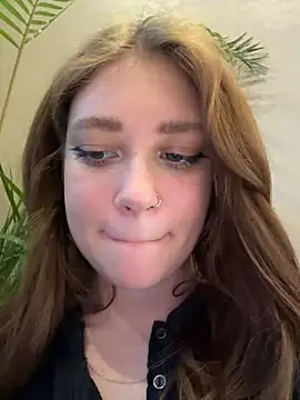 Lucy-joy - mmm slap tits tooo