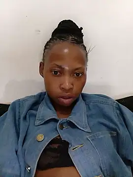 Sweethoneypot25 - Show big clit😍😍