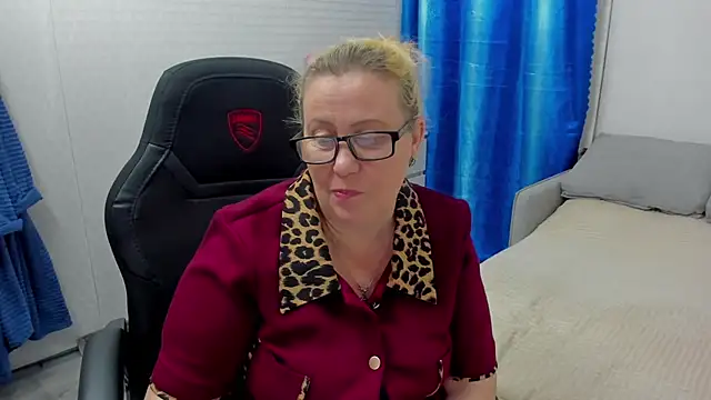 Frau_Marta - surprise