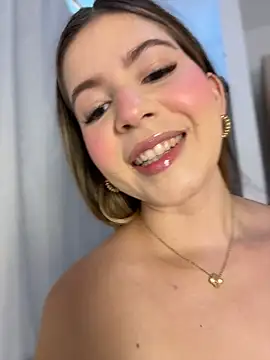Naughty__angel - deep fingers on my wwet pussy and ass