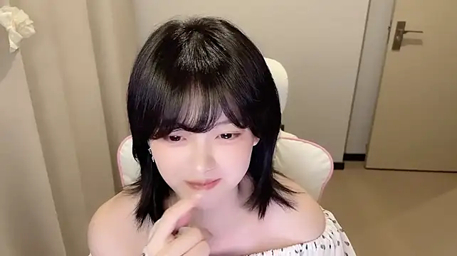 max688