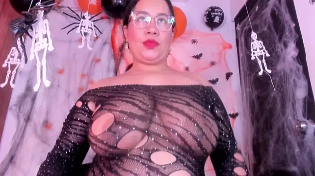 Alondrabigtits - show tits 🍒