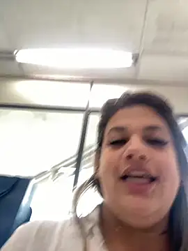 Kahreal - MOSTRAR OS PEITOS NO ESCRITORIO