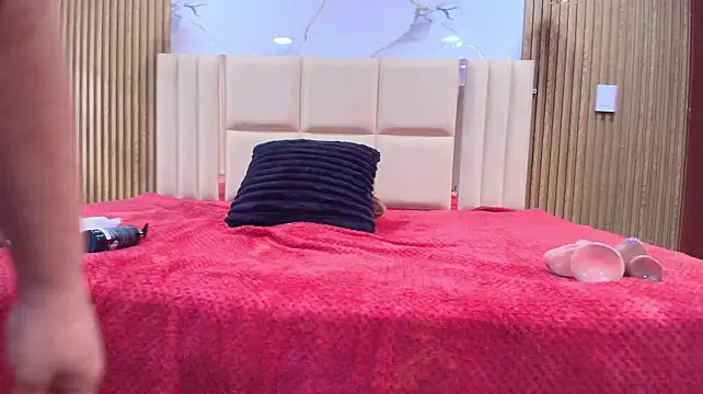 Anabella_Thompson - 👀Welcome to my room 💋💋