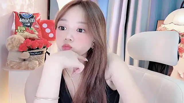 Yany520 - 许愿我的小满猫咪可以顺利回家~