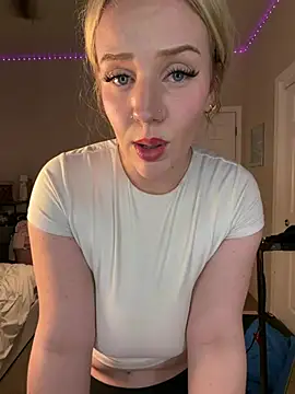 Ms_CherrySnow - Topless - 3 minutes