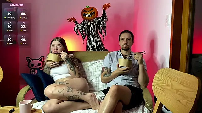 INSOMNIA_strip - kneading ASS