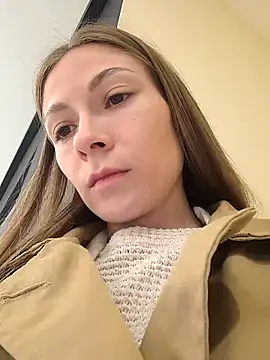 CompactBaby - show my tits