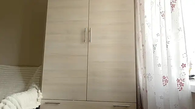 ShavondaMulrenin - take off my pants