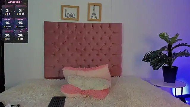 Sheila_moon26 - Play that pussy