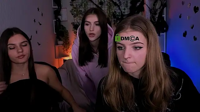 Lisa_dark_ - slap ass in panties