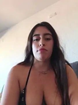 MissNyraSecret - Tits out in public in store
