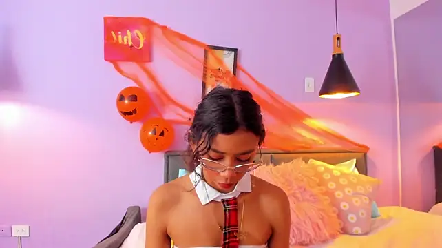 Scarletyler - hi scarlet 😈