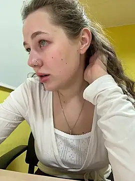 AsynaYuuki - JERK OFF TOTAL WET PUSSYLIPS IN SCHOOL🏫