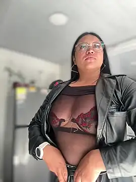 Outdoors-Mia_Khalifa - breasts exposed with drool