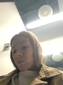 CompactBaby - show my tits