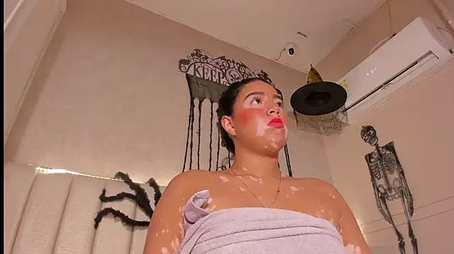 _wendy_x - REMOVE MY BRA
