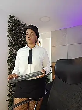 EbonyHorrny - 🎩💦 My Neighbor's Panties Are Wet
