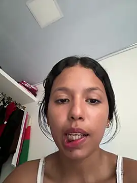 Cataleya2026 - Flash tits