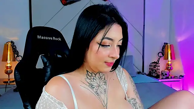 Sofia_LaurentJS - show boobs