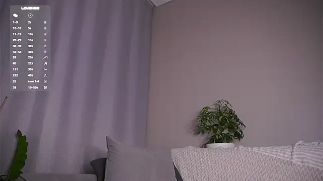 LinnHigh - Ride pillow + fingering my tight pussy