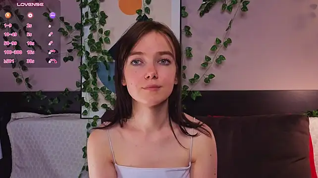 NylaVeyne - handbra for 10min (maybe longer <3)