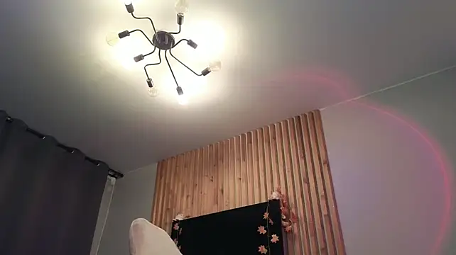 _eva_queen - RUB DILDO ON ASSHOLE