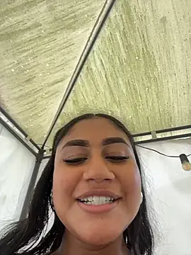 NayTorres - OFF PANTY SPANK ASS X 5 IN PUBLIC