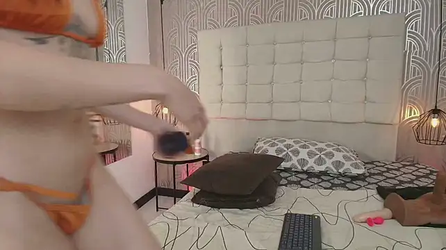 Ariana_CellFg - RUB ASSHOLE🖤😈