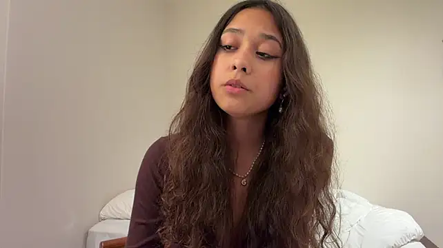 ReynaMccarron - show my cute panties straps