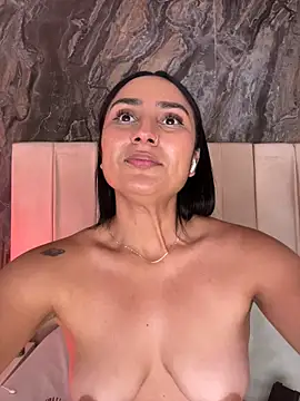 Lia_sofiia - MY TOYS R ON FIRE! Control them x2m