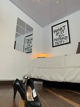 Caroline_dh