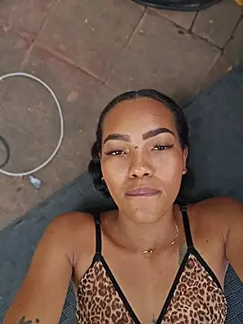 Brenda_Mcfly - UNLIMITED toy control until squirt 💦🥵