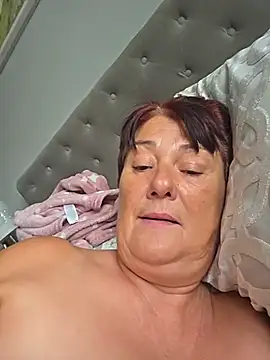 NaughtyNessa53xx - Lt toy control 5 mins plus squirt