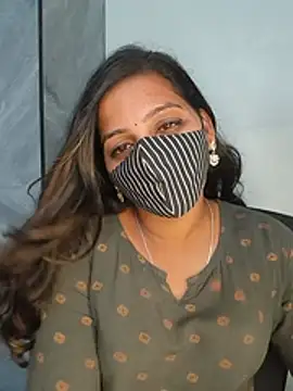 Tamil_Lovely_Cindrellaa - boobs show 5 minutes 😋😍🤤🥵