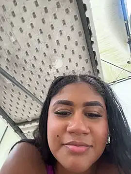 NayTorres - OFF PANTY SPANK ASS X 5 IN PUBLIC