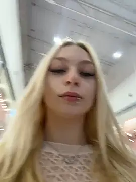 AngelinaTous - I'll show my ass + spank 5 time🍑