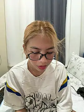 Filipinastarlet - fountain squirt