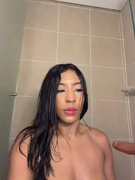ZoeySpeart_ - SPREAD MY LEGS + RUB MY PUSSY OVER PANTY