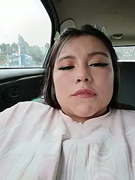 Lucy_blush - Flash tits in public