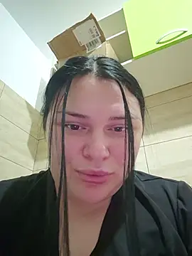 6Alicee69 - 2,3 fingers pussy